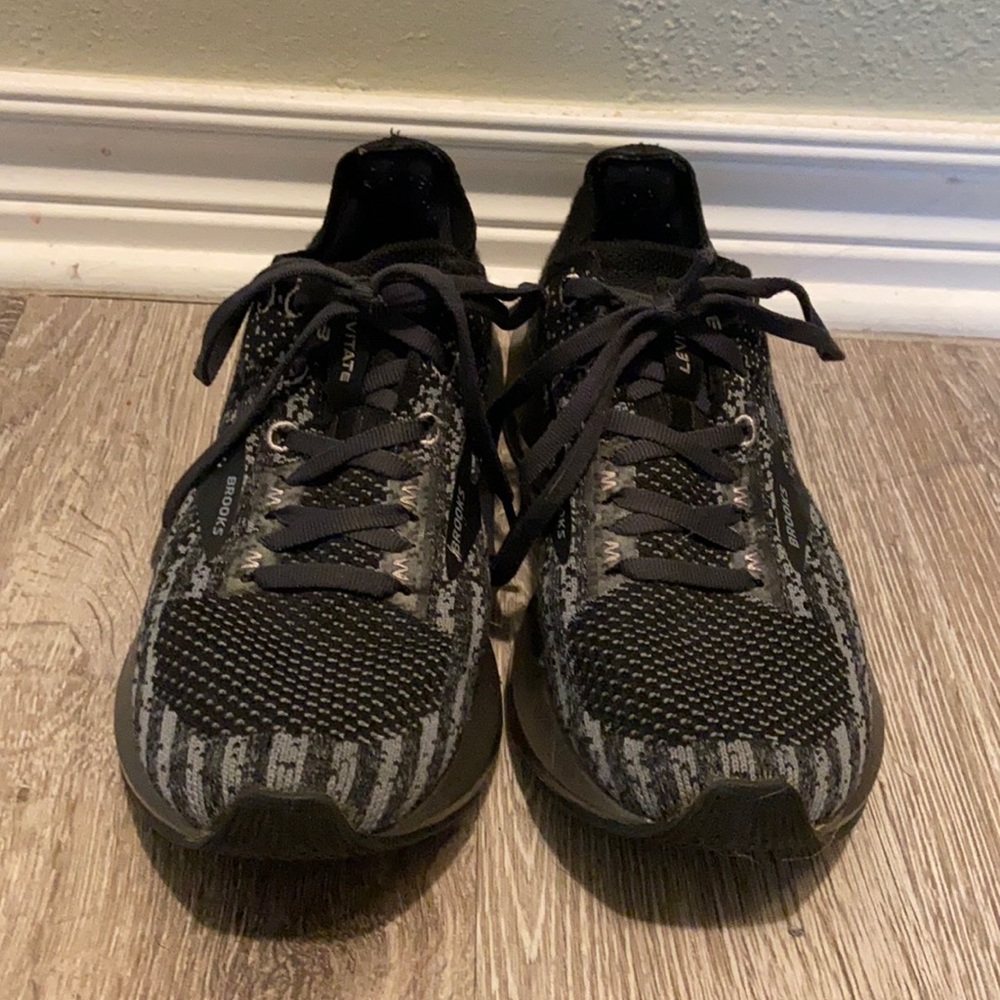 Brooks Levitate 3